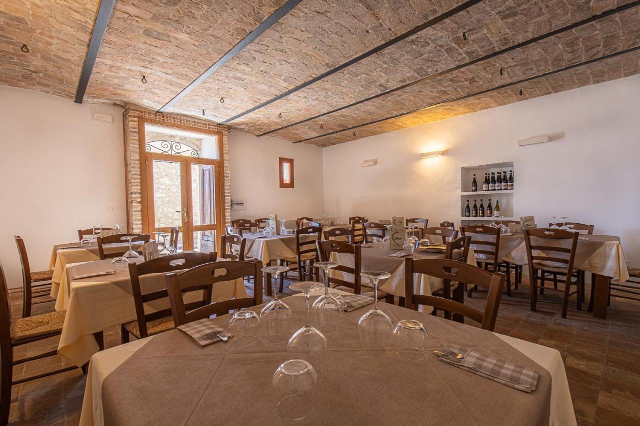 Cuore Nero Food And Relax Santo Stefano Di Sessanio Ngoại thất bức ảnh